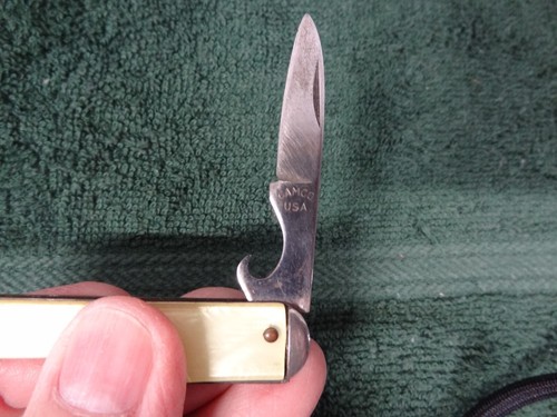 Vintage CAMCO USA Single Blade Pocket Pen Knife W/ Bottle Opener & Corkscrew - Picture 3 of 17