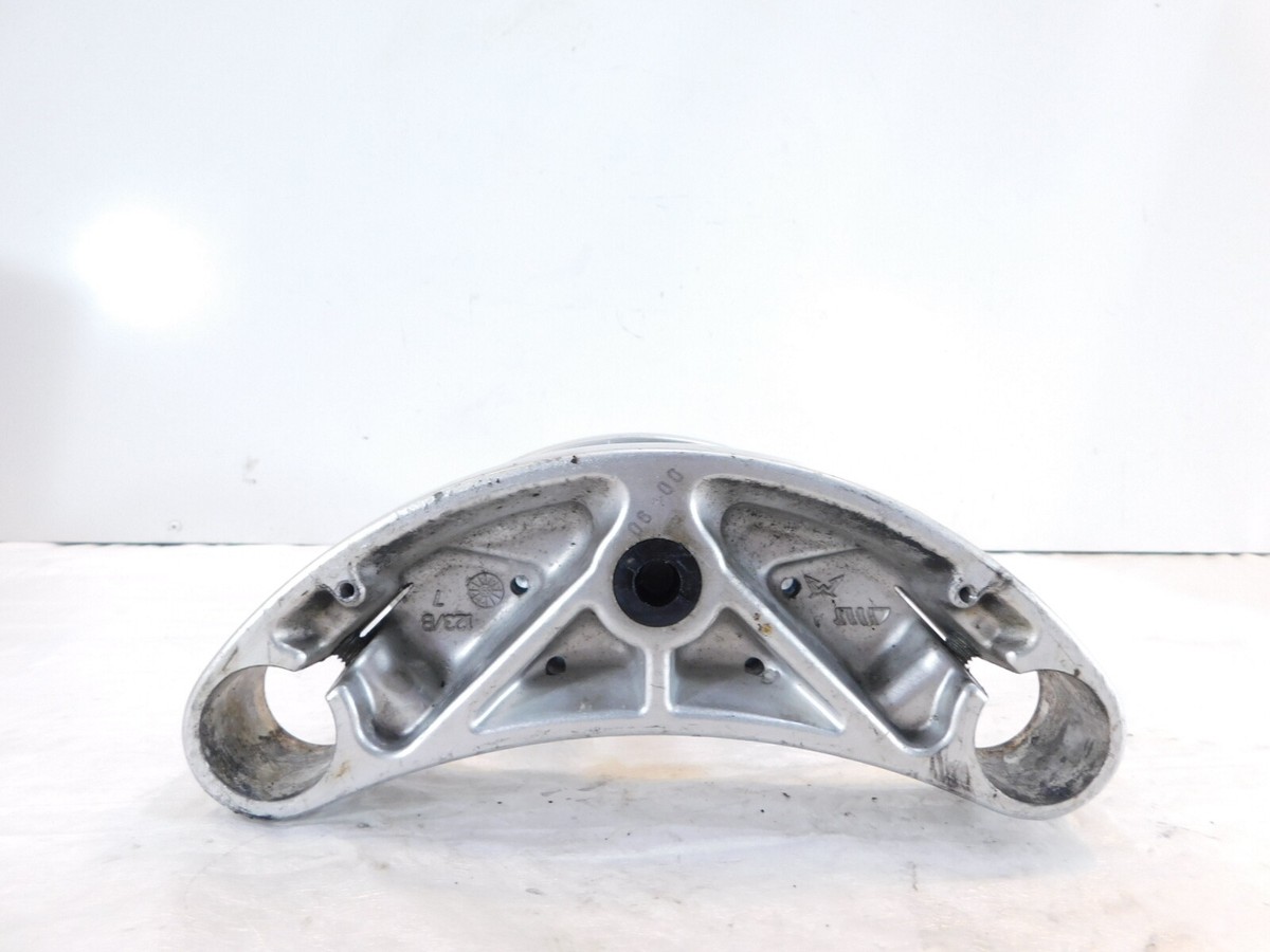 Victory V92 Standard Deluxe & Classic Cruiser Front Fork Triple