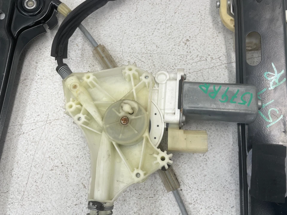 Regulador ventana puerta trasera derecha bmw 640i 650i F06 16 17 18 con motor 1579 OEM Foto 2 de 4