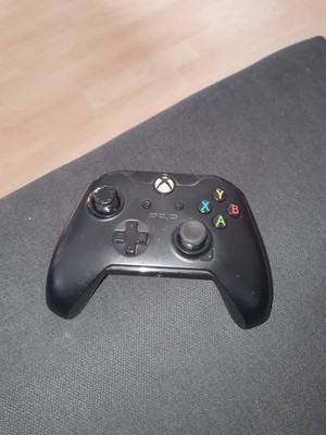 Wired Controller for xbox one, schwarz, gebraucht, ohne Kabel!