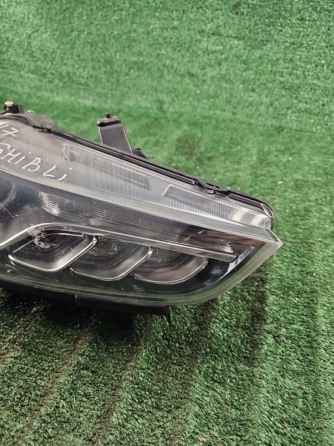 DAMAGE! 2014-2017 Maserati Ghibli Right RH Side Xenon HID Headlight OEM