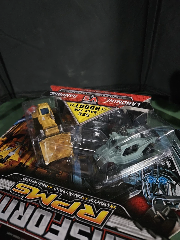 Hasbro 2009 Transformers RPMS Landmine vs Rampage Battle Series #06/08 - Image 3 of 3
