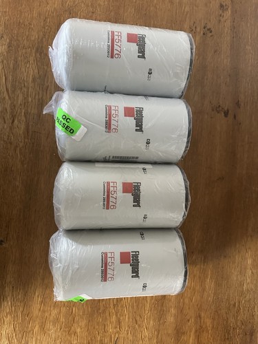 fleetguard fuel filter ff5776 4 Pack - Picture 3 of 3