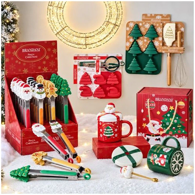 Mug Natale con Tappo e Cucchiaino Babbo Natale BRANDANI Ginger Verde 400 ml, fotografia 2 di 9