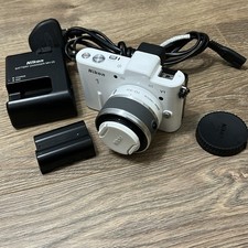 Nikon 1 V1 Camera with 10-30mm Lens