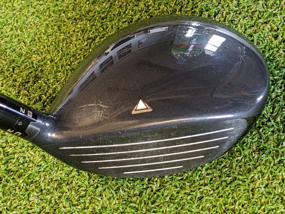 Titleist 917 F2 Fairway 3-Wood / 16.5 Degrees / Regular Flex / LEFT HANDED - Image 3 of 4