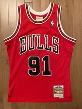 Men's Small S Dennis Rodman Mitchell  Ness Swingman Chicago Bulls Jersey 96