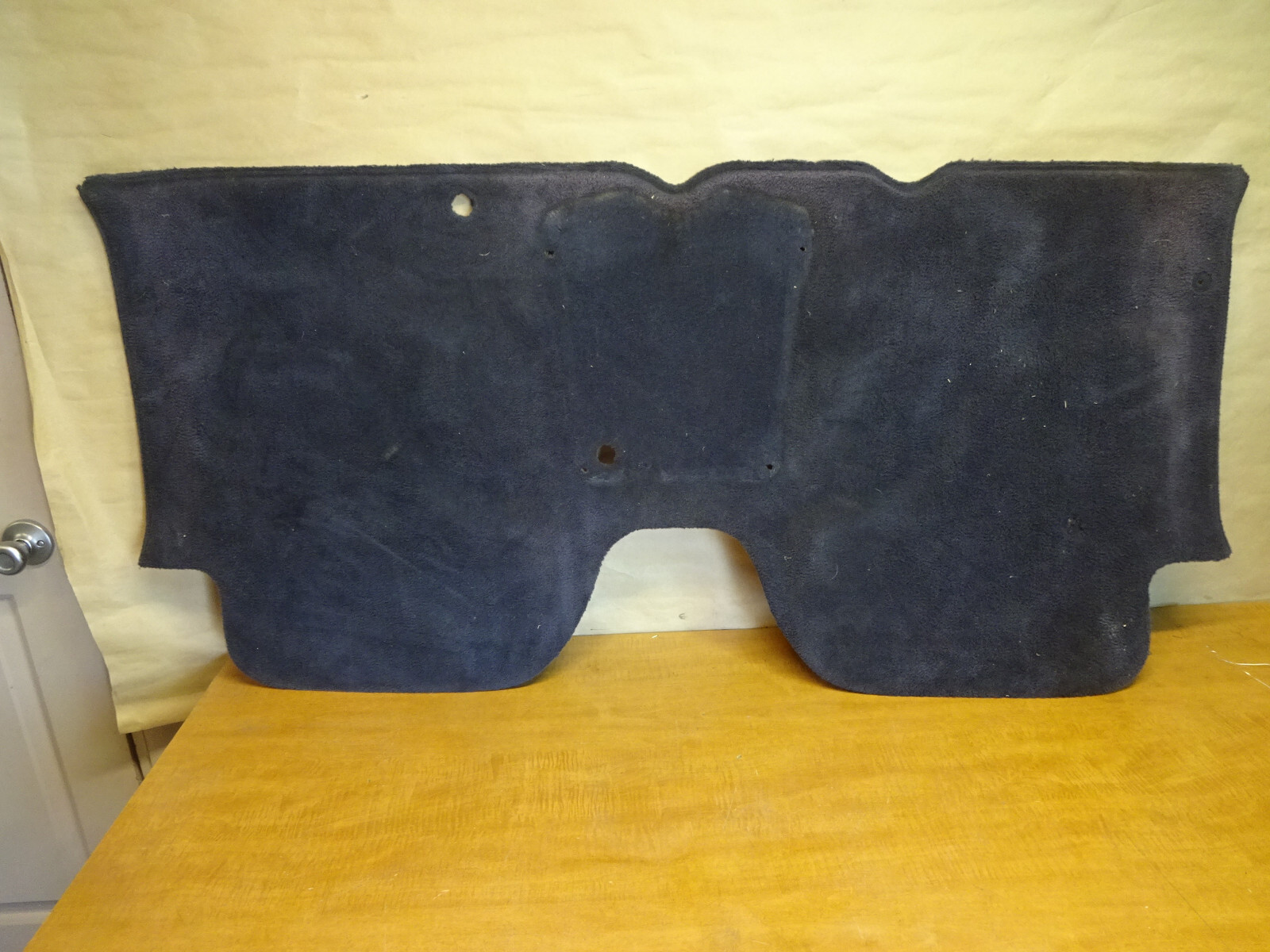 Maserati 4200 Spyder - Vertical Rear Carpet Panel  P/N 67403700