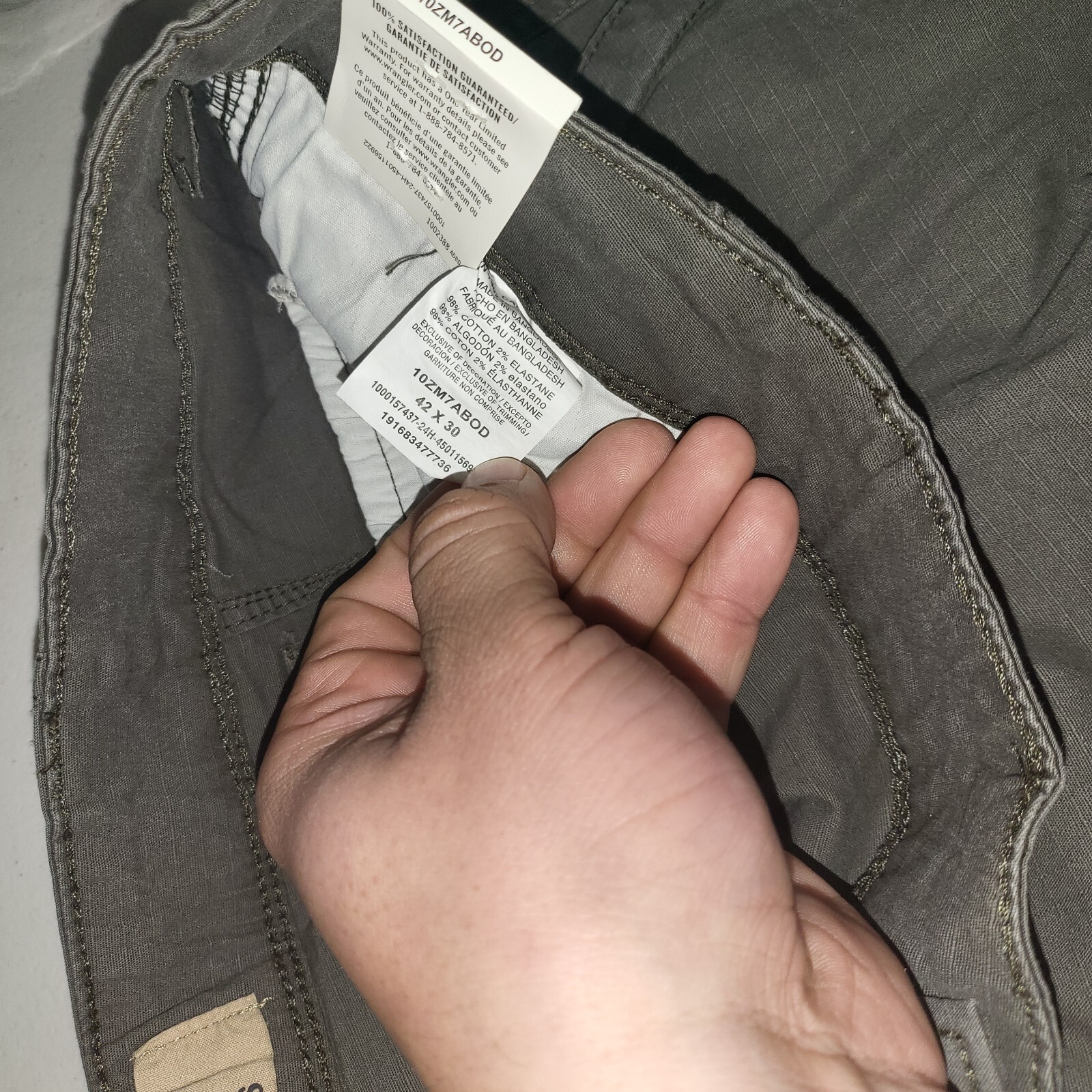 Men's Wrangler Authentics Relaxed Cargo Pants Gray 42x30 NWT image 4
