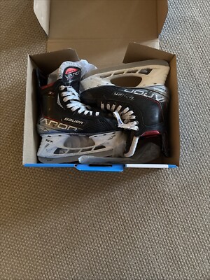 Bauer 3X Skates With Box