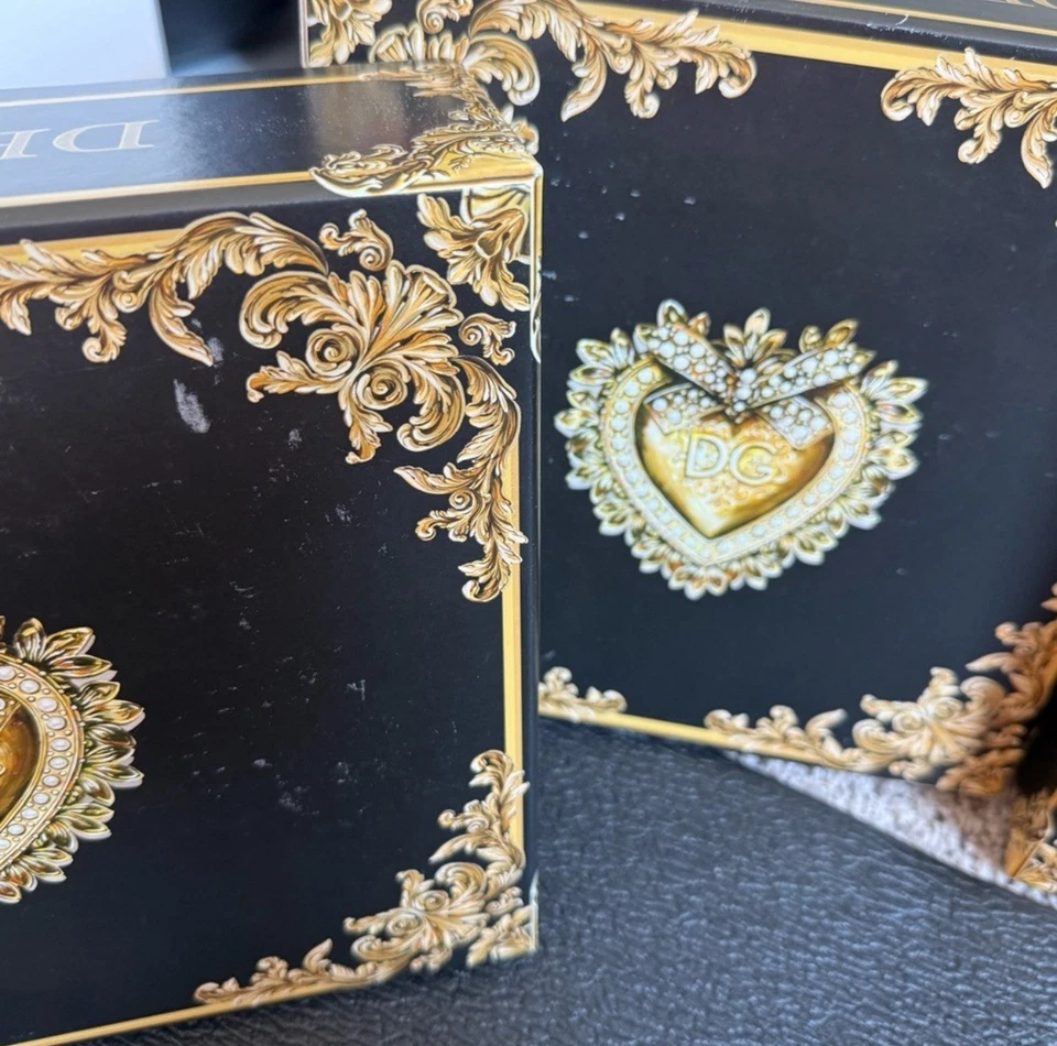 Dolce and Gabbana - Heart Devotion Black and Gold Decorative Gift Box - Image 4 of 4