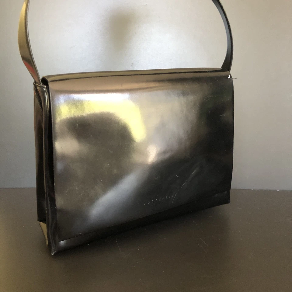 Bolso de Hombro Coccinelle Charol Negro Años 90 De Colección Hecho en Italia Foto 2 de 4