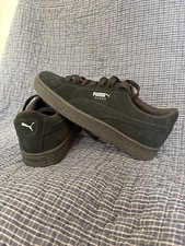 Puma Suede Classic Black Sneakers Youth Size 4C Very Lightly Used