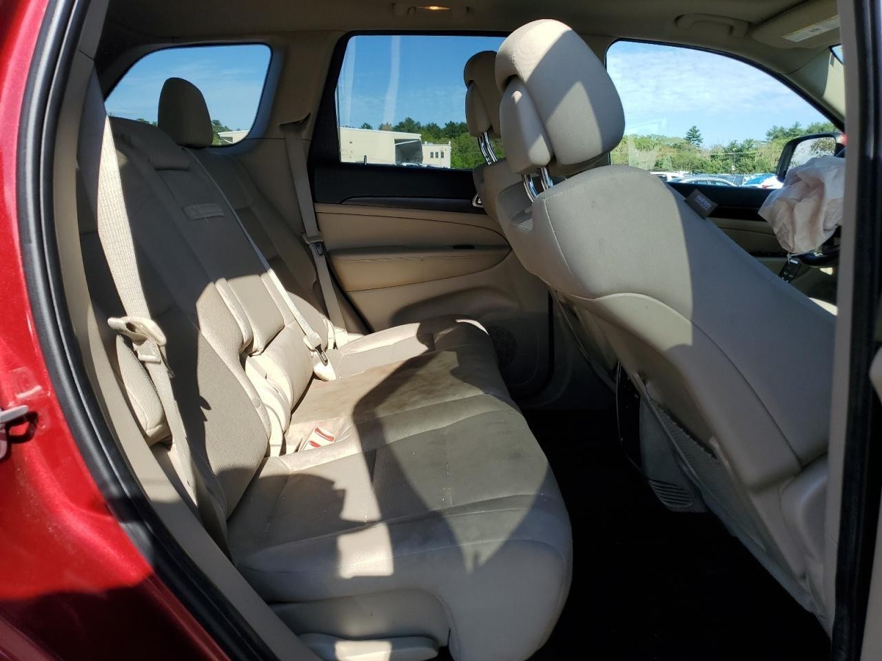 Used Deck Lid fits: 2014 Jeep Grand cherokee privacy tint glass w/rear view came