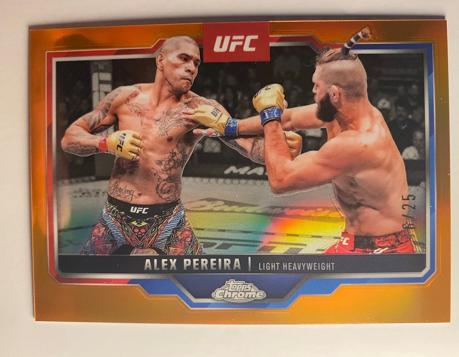 Alex Pereira Orange Refractor /25 Topps Chrome 2025 UFC #2