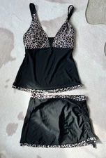 Women's two-piece tankini and swim skirt set, Cheetah print and black size L