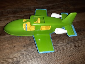 american plastic toys airplane