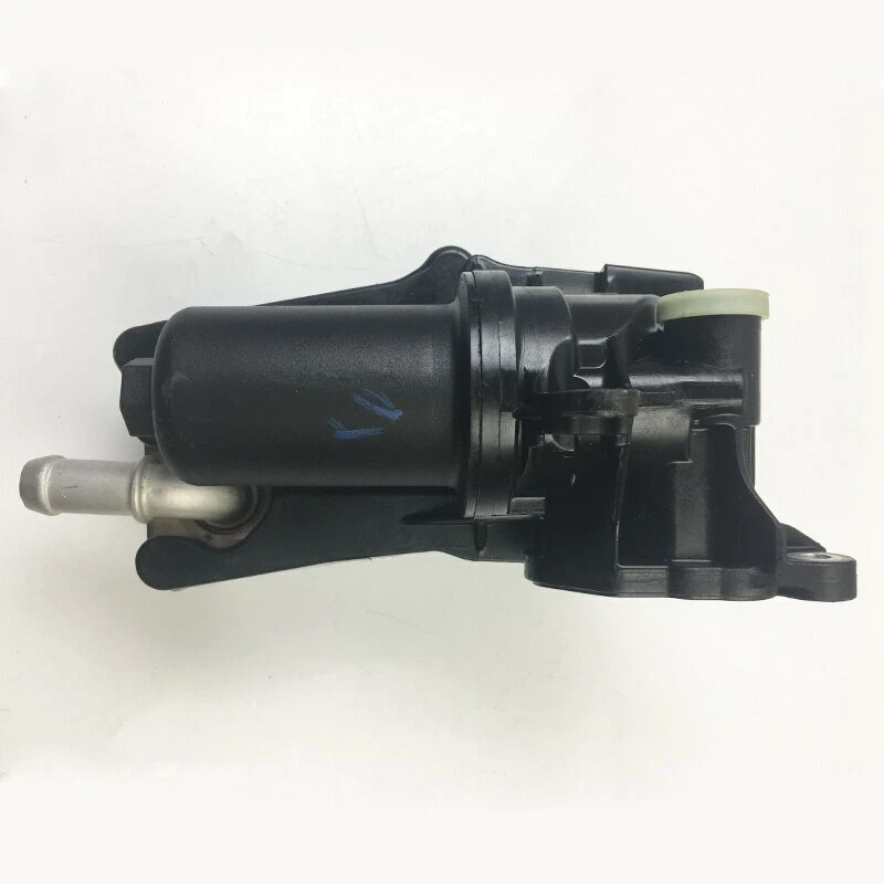 Enfriador de aceite de transmisión de motor para Mercedes Benz CLA GLA 180 200 CDI 250 4-MATIC Foto 3 de 4