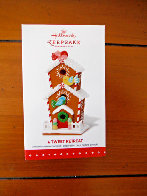 Hallmark A Tweet Retreat NEW in Box Gingerbread Birdhouse Member Exclusive