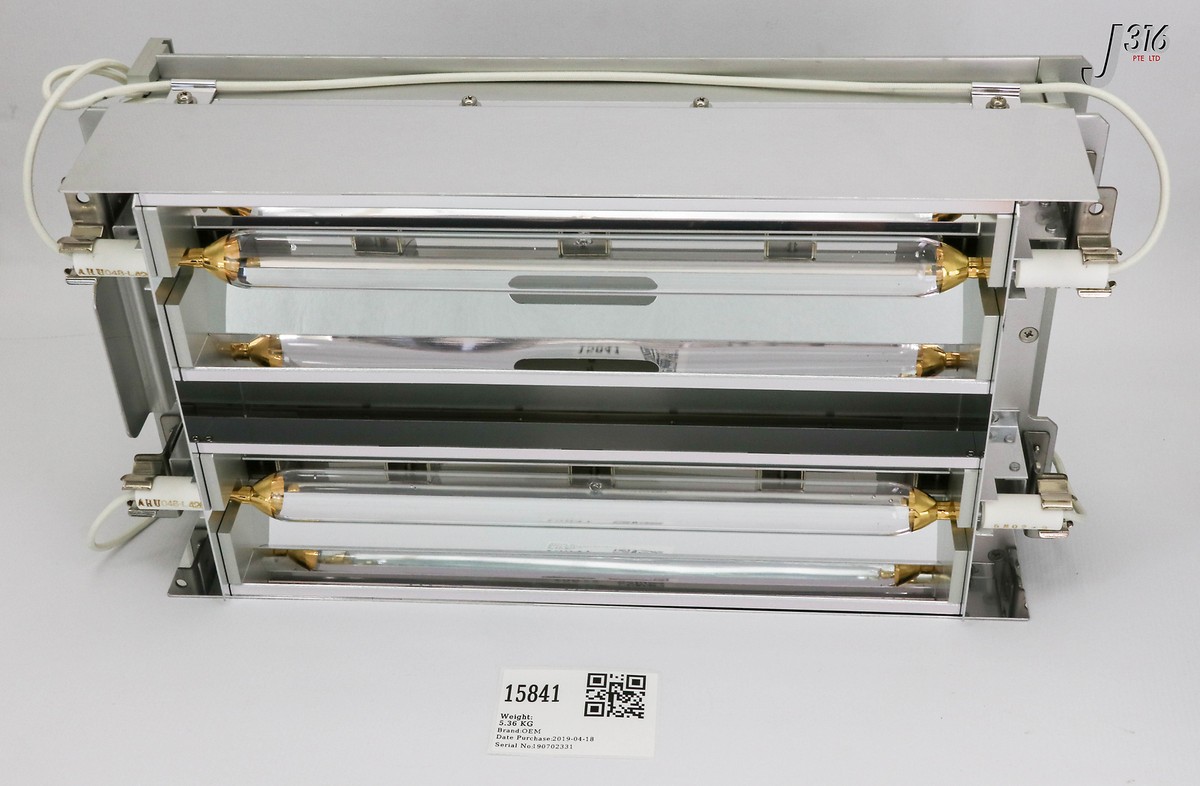 コントローラー 15841 OEM ULTRAVIOLET PHOTO-RESIST HARDENING SYSTEM LAMP UNIT (NEW
