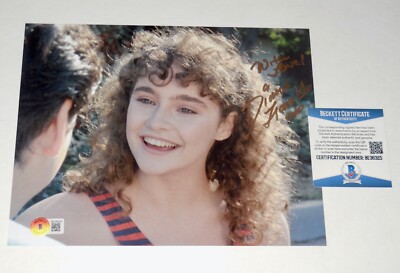 DIANE FRANKLIN AUTOGRAPHED 8X10 PHOTO (THE LAST AMERICAN VIRGIN