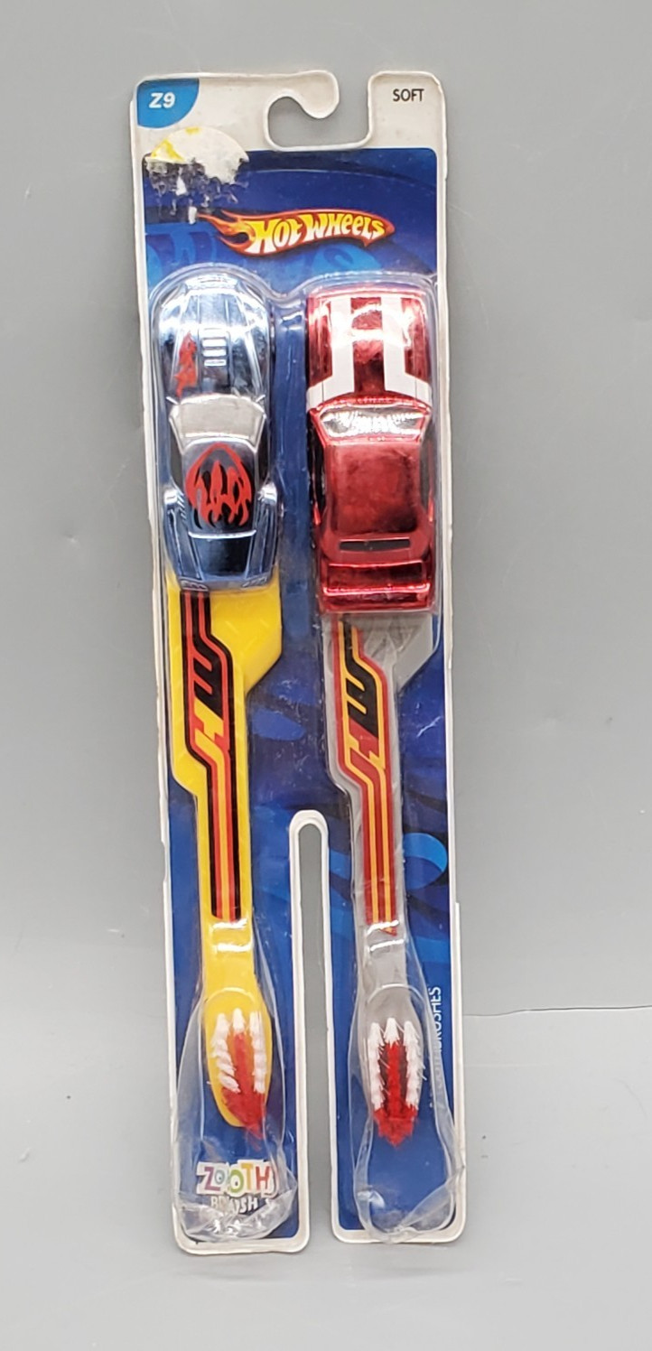 Hot Wheels Toothbrush 2 Pack Red Car Blue Car Soft Zooth Brush Z9