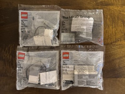 LEGO Power Ups: 2 Small Linear Motors (88008) + 1 Hub (88009) + 1 M-Motor (8883)