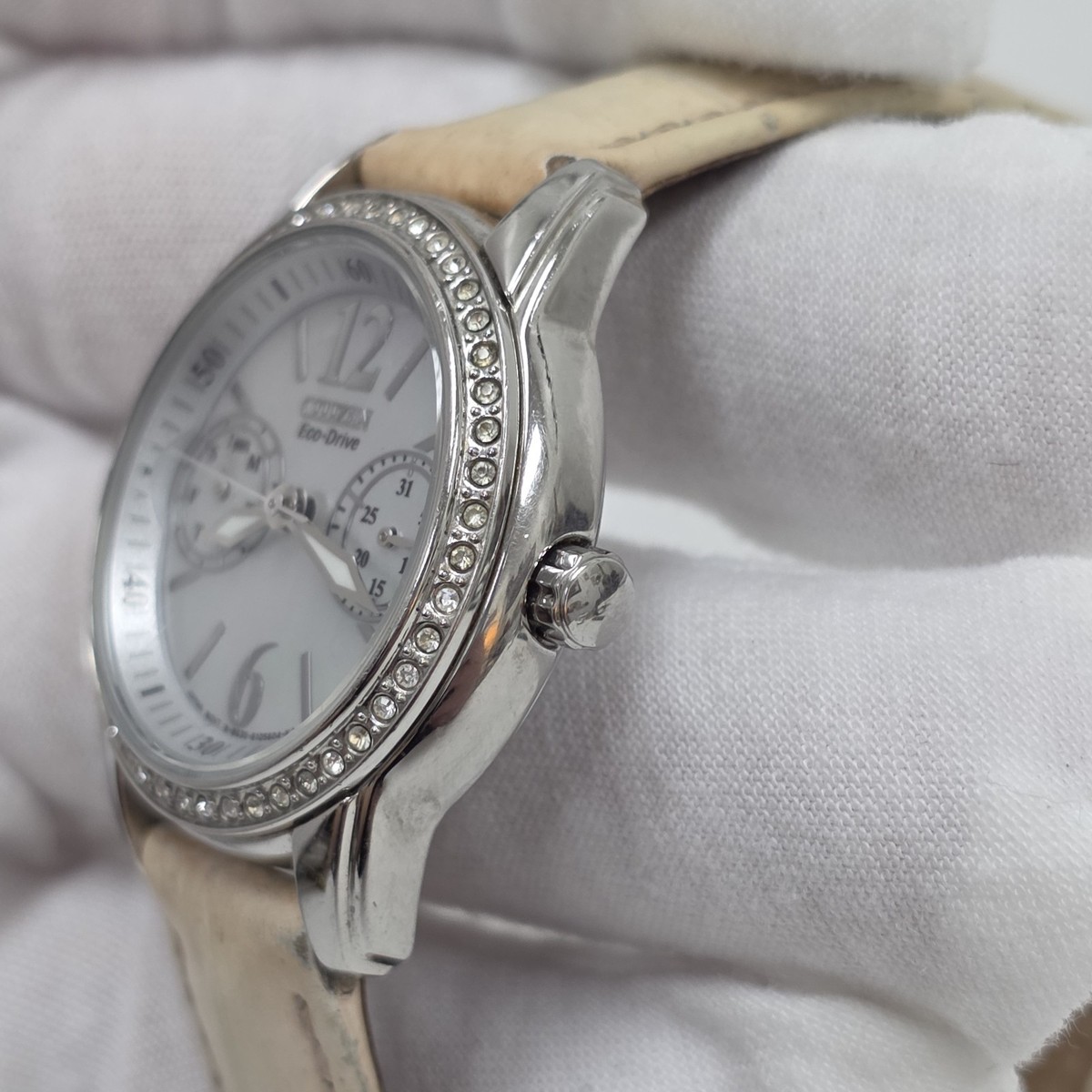 CITIZEN Eco-Drive Ladies SOLAR Mother Of Pearl Dial 8635  display picture 2