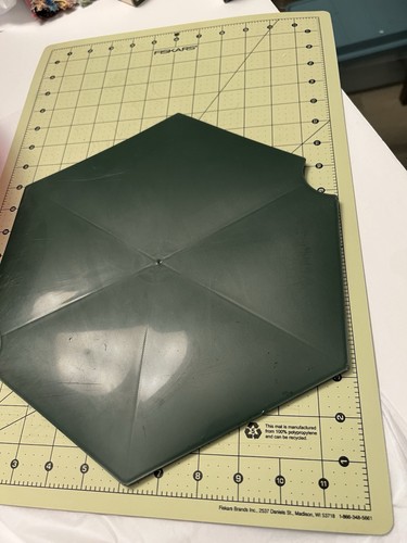 Piatto Bakery Green Hexagon Divider For The Piatto Bakery Box EUC