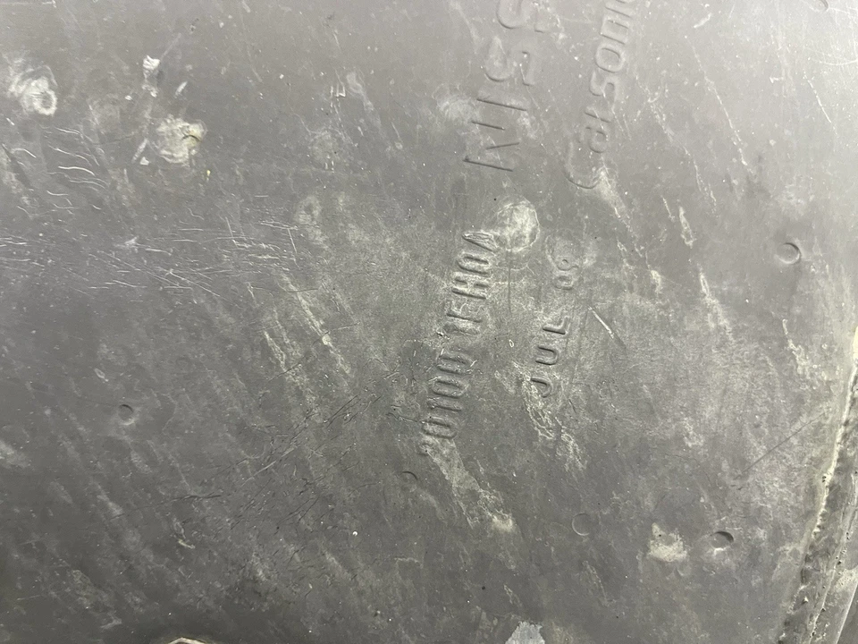 Genuine 2009-2020 Nissan 370z Exhaust Muffler Pipe OEM Tips - Image 2 of 4