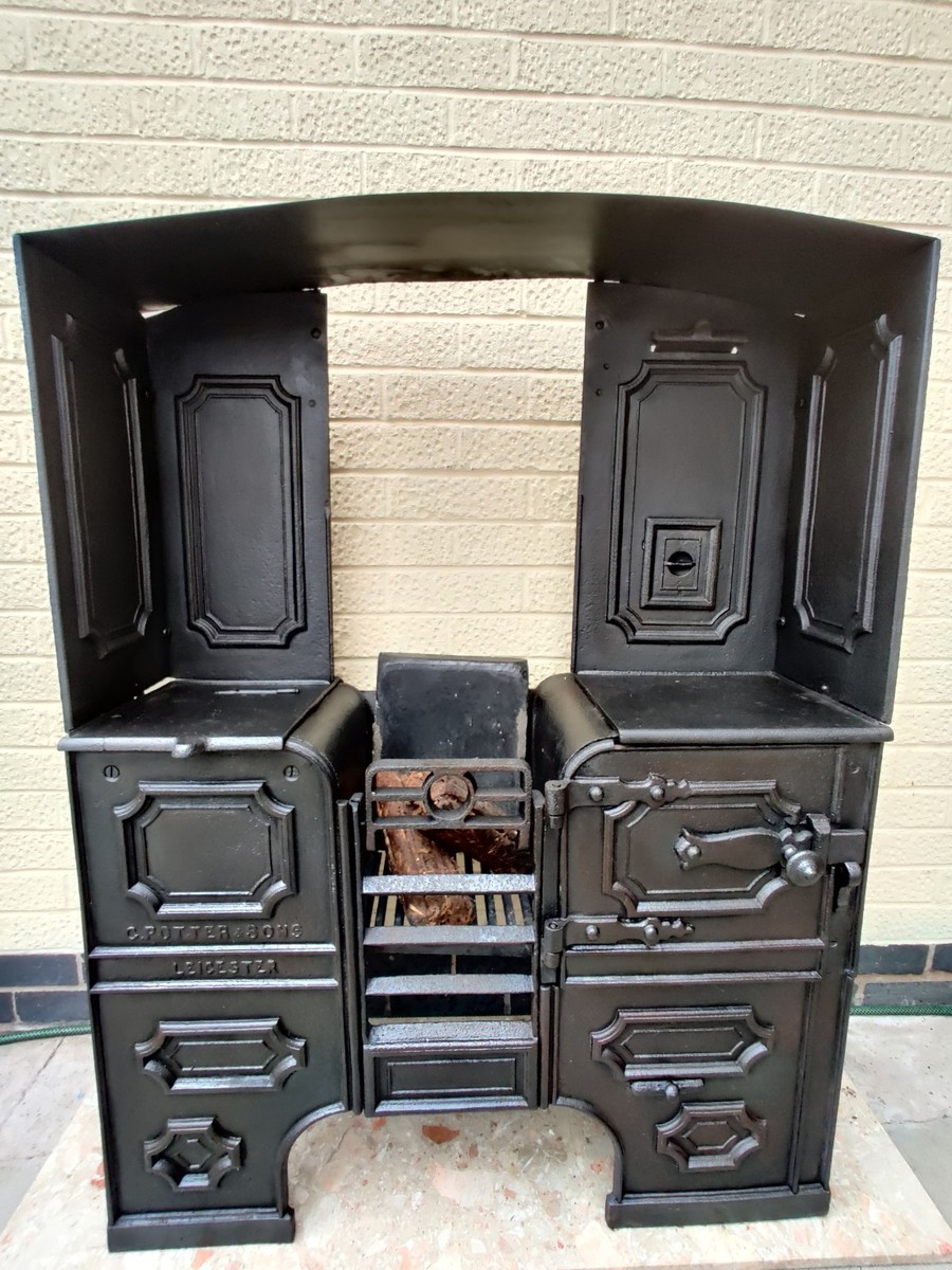 Restored Antique Cast Iron Kitchen Cooker Range Fire Wood stove Burner