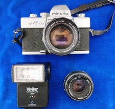 Minolta SRT 100 Camera Silver Black with Flash And Carrying Case Untested