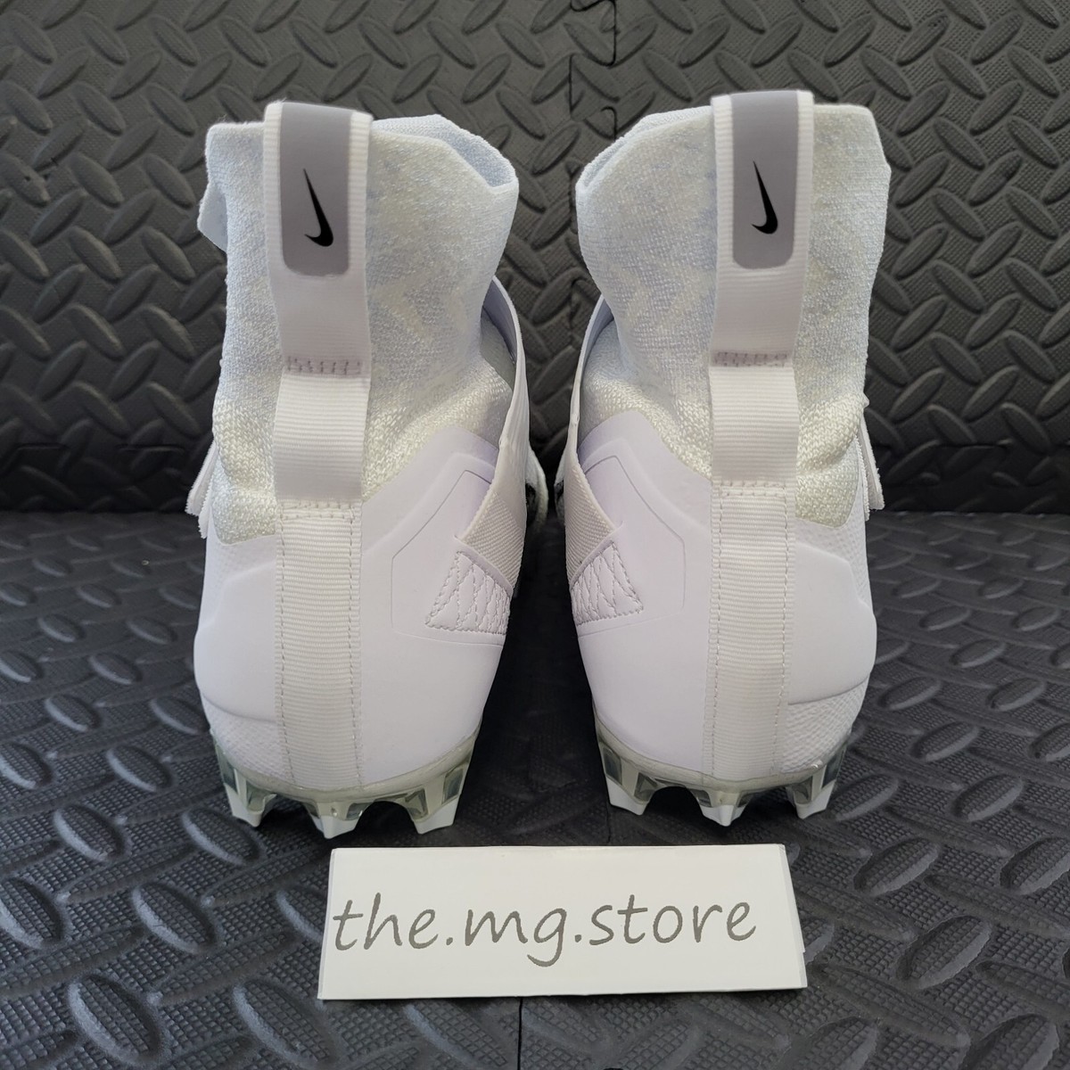 Nike Alpha Menace Elite 2 Flyknit Football Cleats AO3374-101 