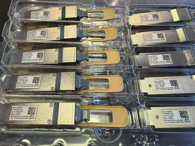 Mellanox  MMA1B00-C100D QSFP28 100GbE 4 Channel SR4 850nm Up to 100M MPO DDMI  