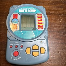 VINTAGE MILTON BRADLEY ELECTRONIC BATTLESHIP HANDHELD VIDEO GAME TESTED WORKING
