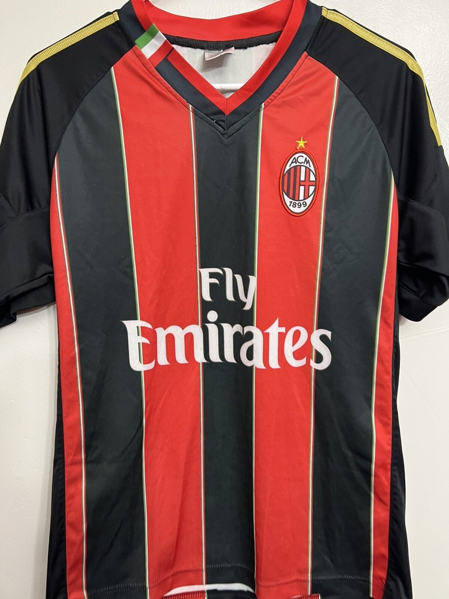 AC Milan Jersey 2013/14 Mens Size Large. Soccer, Futbol Jersey
