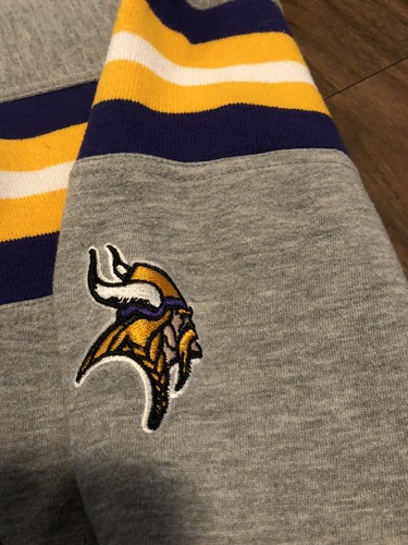 Minnesota Vikings NFL Football Gray With Stripes Medium Hoodie Sweatshirt - Picture 8 of 9