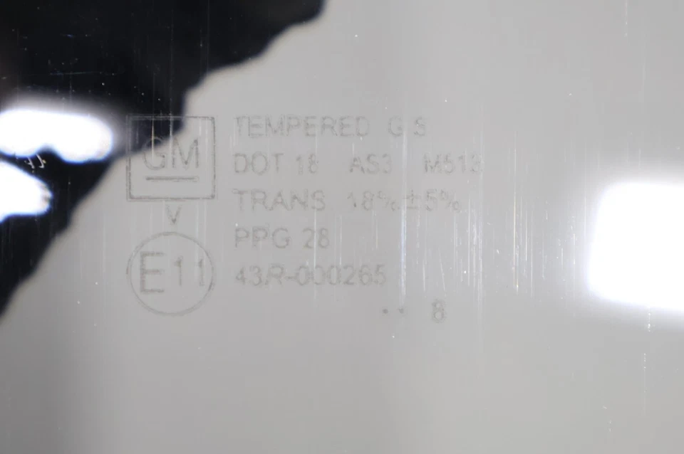 Hummer H3 2006-2010 oreja puerta lateral derecha pasajero ventana vidrio OEM Foto 4 de 4