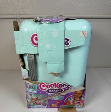 Cookeez Makery Freezy Cakez Fridge Interactive Plush Cook Bake Toy Read