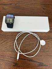 Apple Watch Series 11 - 46 MM JET BLACK ALUMINUM GPS BRAIDED SOLO LOOP SIZE 5