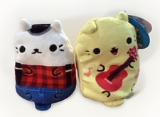 Lot of 2 Cats vs Pickles 4  Plush Beanie Toys Music Cat Flannel Shirt