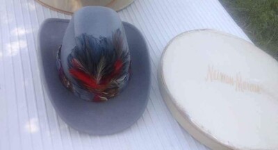 vintage neiman marcus red River feather wool gray western  display picture 2