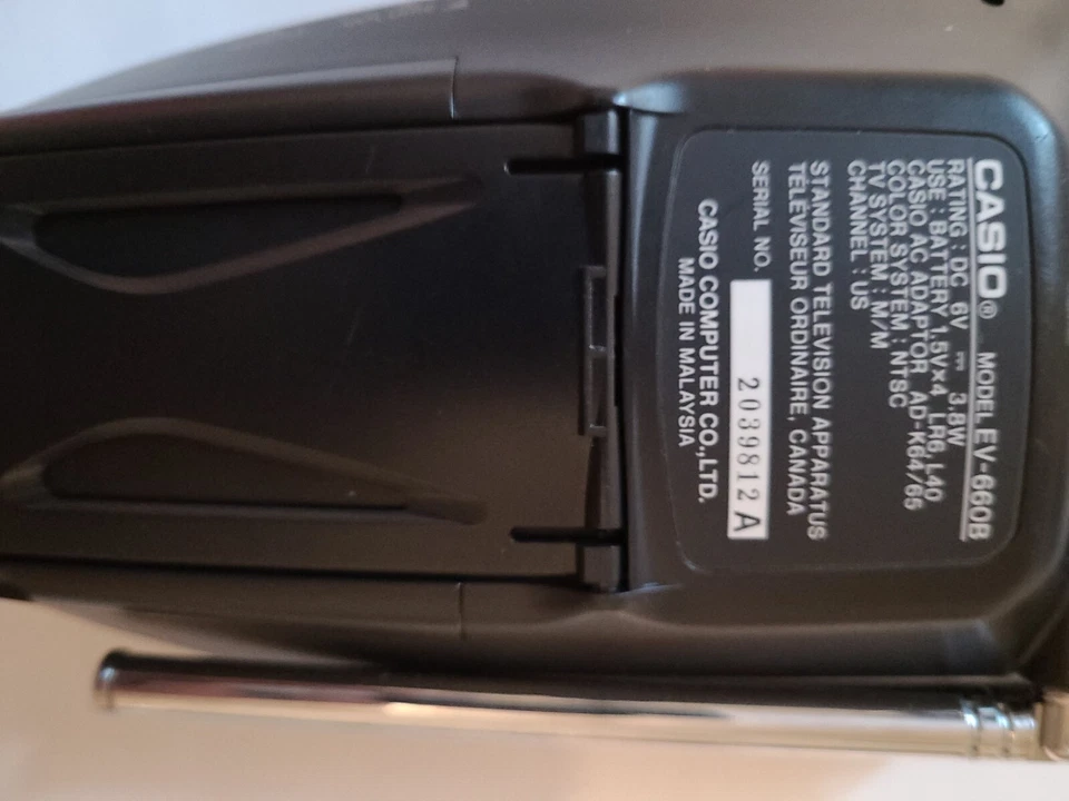 Casio EV-660B LCD Color TV  Handheld & Portable TFT Active Matrix No power - Image 2 of 2