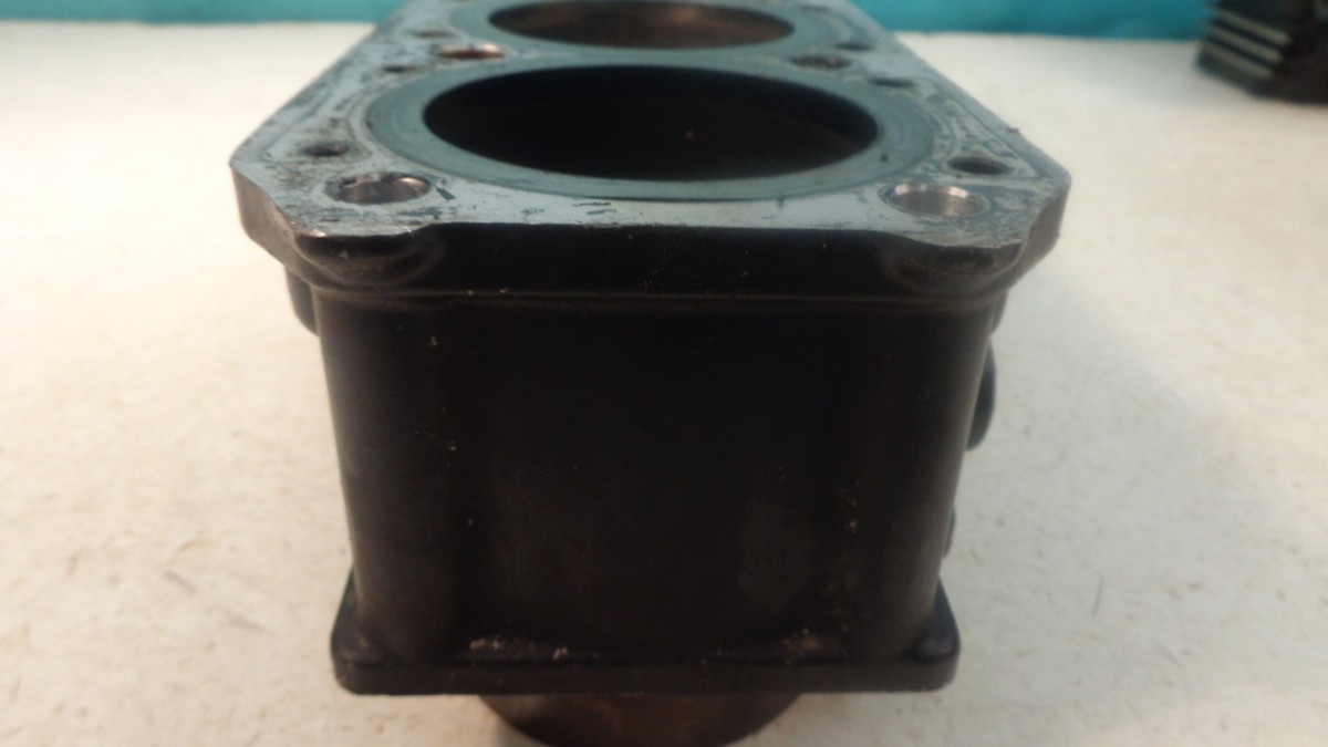 g出品 900×450×800 1986 KAWASAKI ZX900 ENGINE MOTOR TOP END JUG CYLINDERS KM426U | eBay