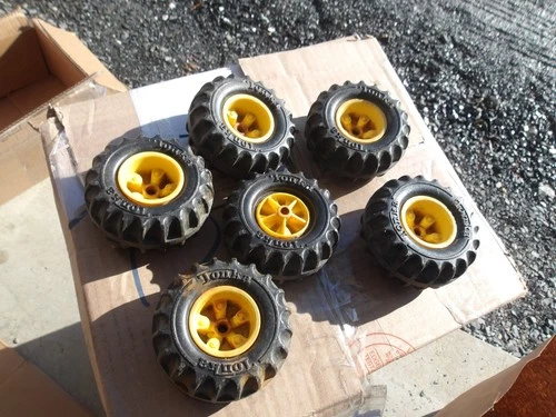 TONKA GRADER WHEELS ORIGINAL CONDITION SET OF 6 1970's / 1980's ?