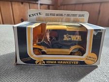 Ertl 1913 Ford Model T Delivery Bank University of Iowa Hawkeyes 1983 Die-Cast