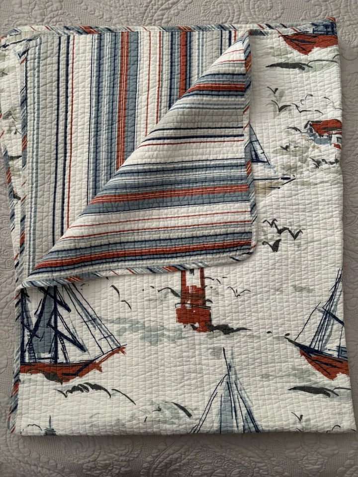 Edredón reversible tamaño único velero náutico Cynthia Rowley Foto 2 de 4