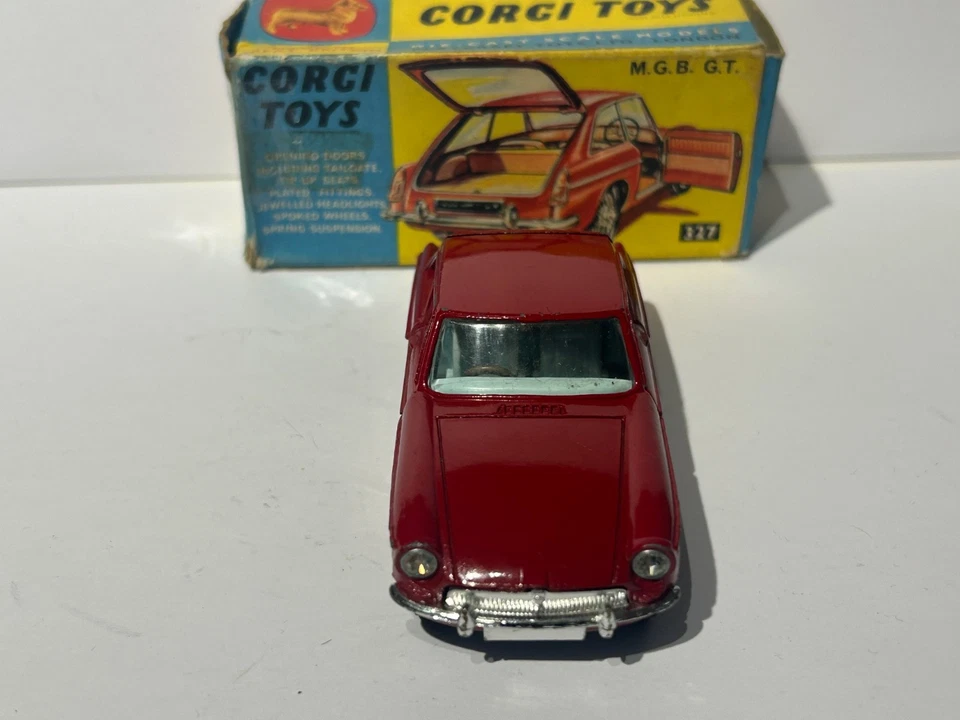 Corgi Toys 327 MGB.GT 327 Boxed, Original, Vintage, Rare. - Image 3 of 4