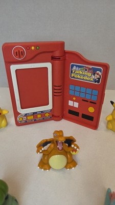 2000 Hasbro Ash's Talking Pokedex, 7x Pokemon Figures Included
