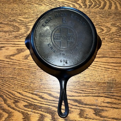 NICE! Vintage Griswold No. 6 Cast Iron Skillet 699 A Large Slant Logo Erie, PA